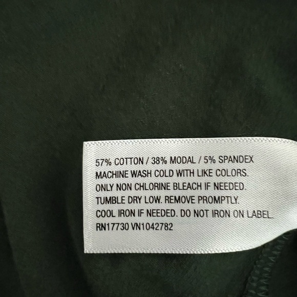 Ava & Viv: NEW Cute Comfy Women round neckline, loose fit , pull on Top, Size 1X - Picture 7 of 7